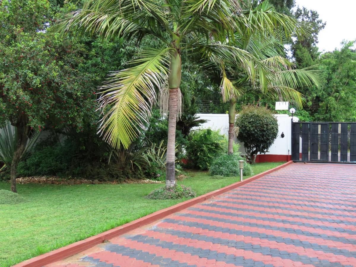 Art Lodges Harare Exterior photo